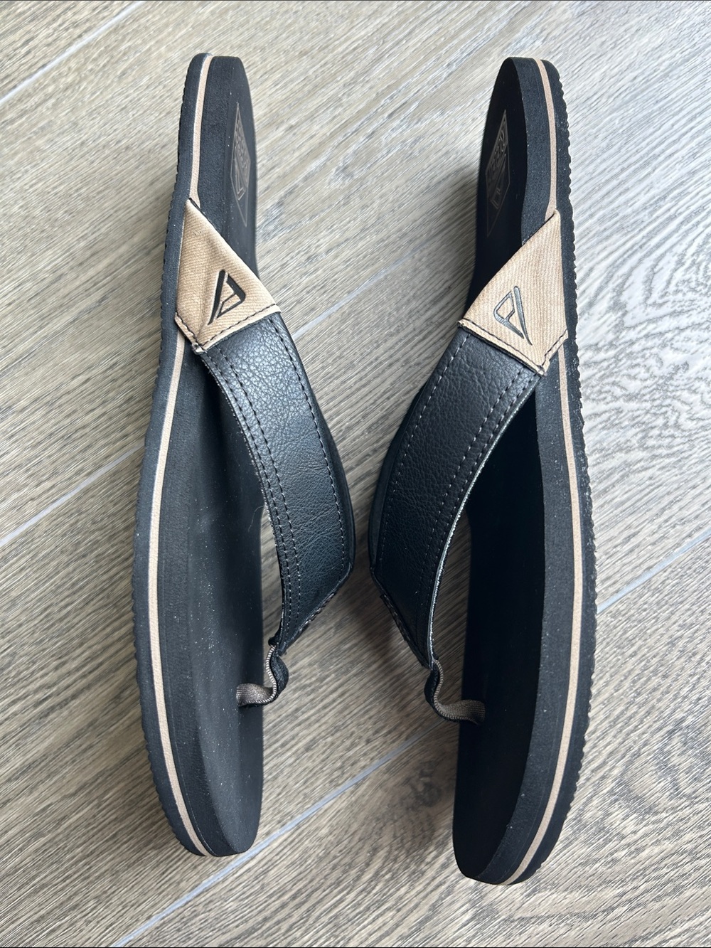 REEF Men's Newport Sandals Size 10